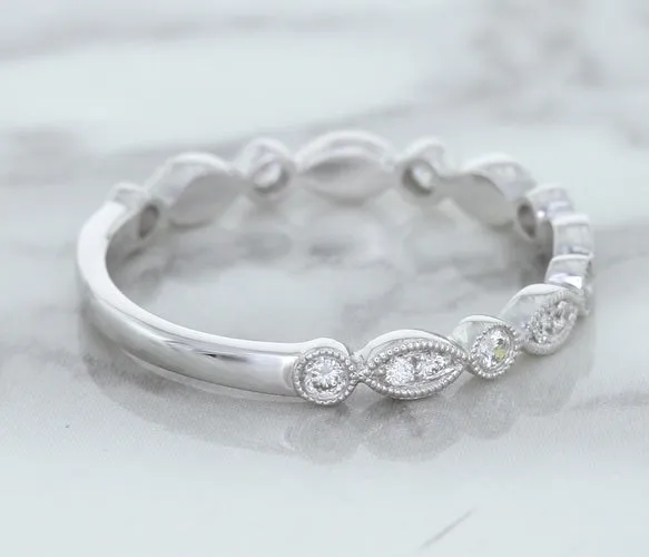 0.23ctw Diamond Alternating Marquise Band in 18K White Gold