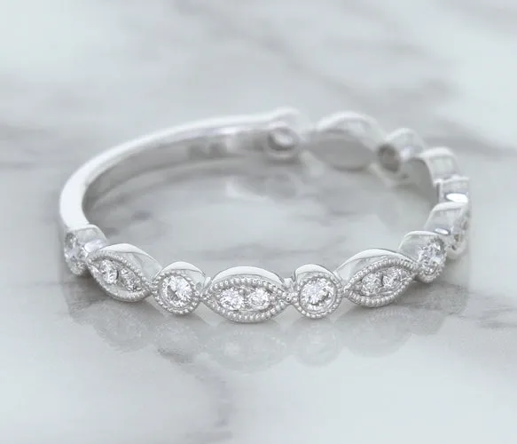 0.23ctw Diamond Alternating Marquise Band in 18K White Gold