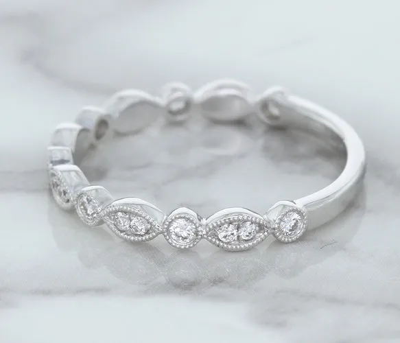 0.23ctw Diamond Alternating Marquise Band in 18K White Gold