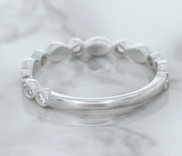 0.23ctw Diamond Alternating Marquise Band in 18K White Gold
