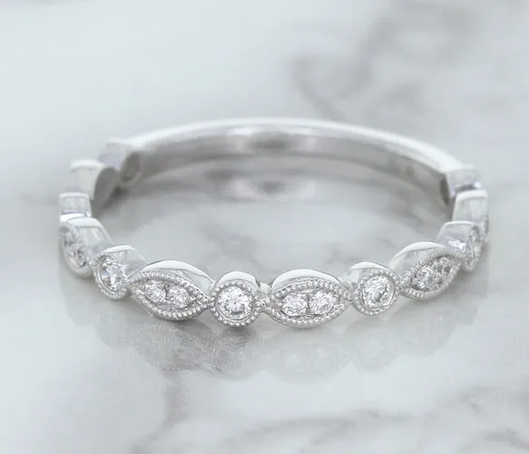 0.23ctw Diamond Alternating Marquise Band in 18K White Gold
