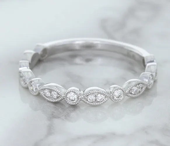 0.23ctw Diamond Alternating Marquise Band in 18K White Gold