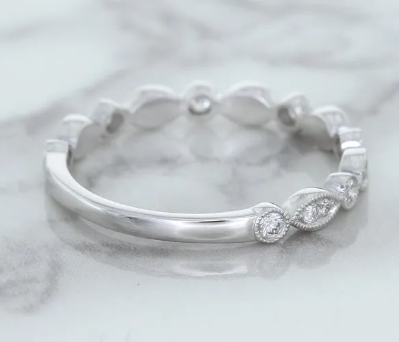 0.23ctw Diamond Alternating Marquise Band in 18K White Gold