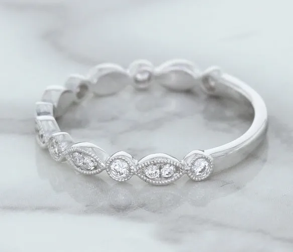 0.23ctw Diamond Alternating Marquise Band in 18K White Gold