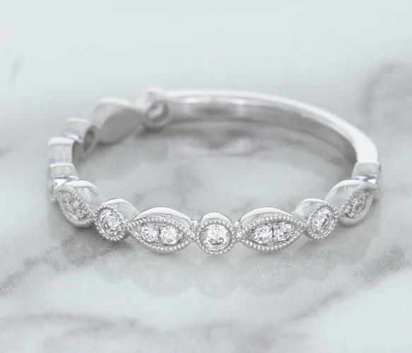 0.23ctw Diamond Alternating Marquise Band in 18K White Gold
