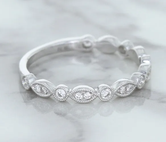 0.23ctw Diamond Alternating Marquise Band in 18K White Gold