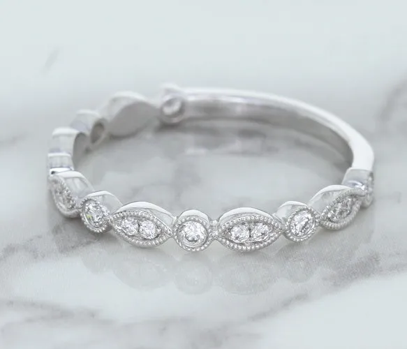 0.23ctw Diamond Alternating Marquise Band in 18K White Gold