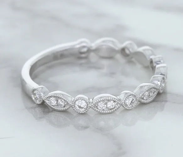 0.23ctw Diamond Alternating Marquise Band in 18K White Gold