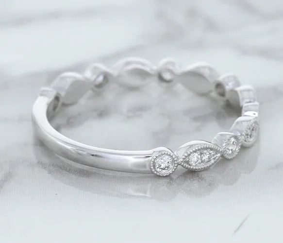 0.23ctw Diamond Alternating Marquise Band in 18K White Gold