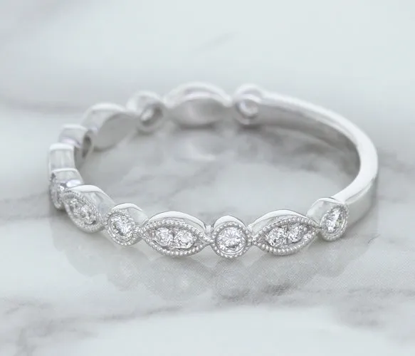 0.23ctw Diamond Alternating Marquise Band in 18K White Gold