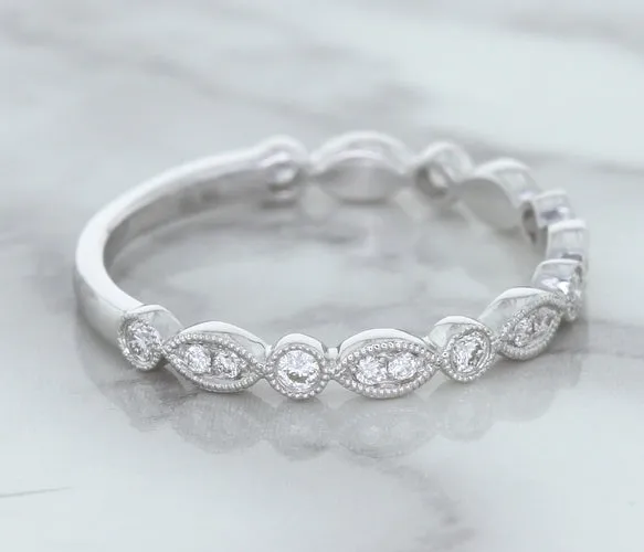 0.23ctw Diamond Alternating Marquise Band in 18K White Gold