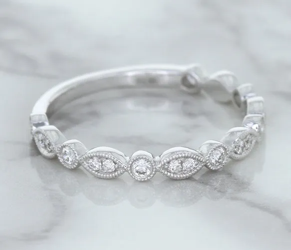 0.23ctw Diamond Alternating Marquise Band in 18K White Gold