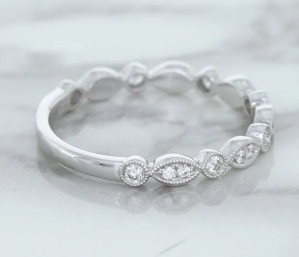 0.23ctw Diamond Alternating Marquise Band in 18K White Gold