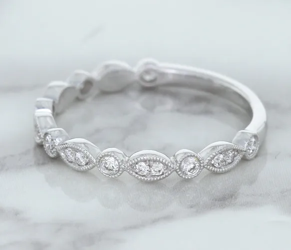 0.23ctw Diamond Alternating Marquise Band in 18K White Gold