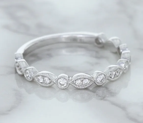 0.23ctw Diamond Alternating Marquise Band in 18K White Gold
