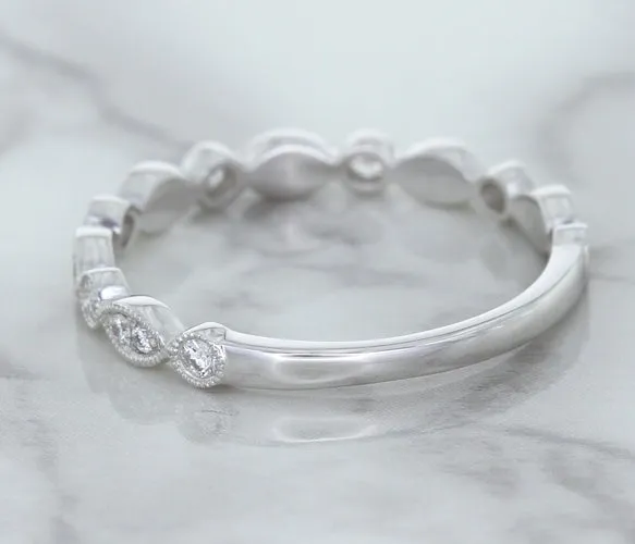0.23ctw Diamond Alternating Marquise Band in 18K White Gold