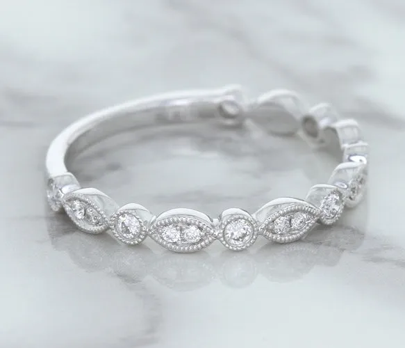 0.23ctw Diamond Alternating Marquise Band in 18K White Gold