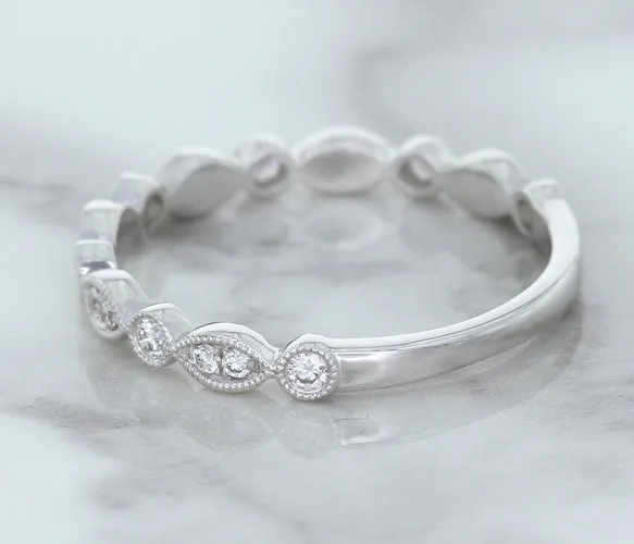 0.23ctw Diamond Alternating Marquise Band in 18K White Gold