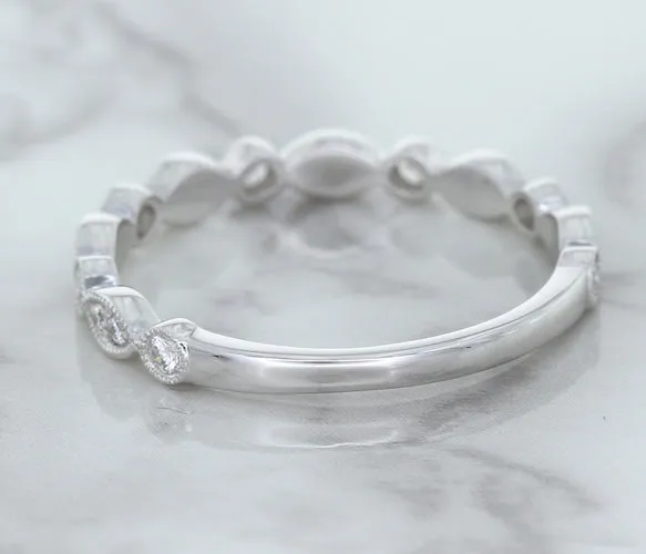 0.23ctw Diamond Alternating Marquise Band in 18K White Gold
