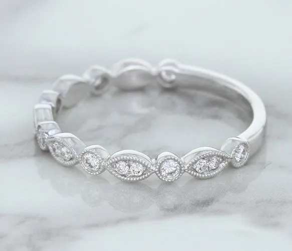 0.23ctw Diamond Alternating Marquise Band in 18K White Gold