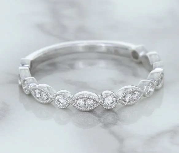 0.23ctw Diamond Alternating Marquise Band in 18K White Gold