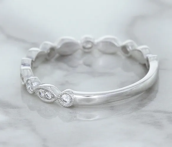 0.23ctw Diamond Alternating Marquise Band in 18K White Gold