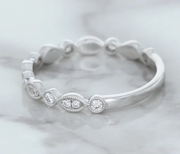 0.23ctw Diamond Alternating Marquise Band in 18K White Gold