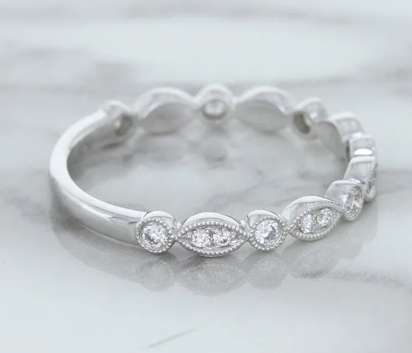 0.23ctw Diamond Alternating Marquise Band in 18K White Gold