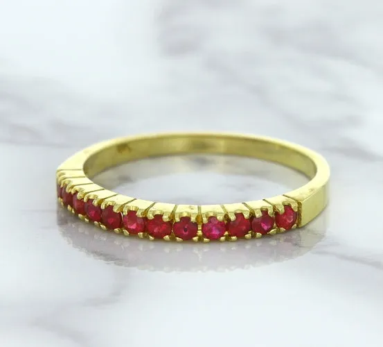 0.35ctw Round Ruby Ring in 18K Yellow Gold