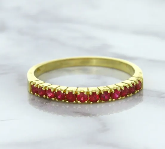 0.35ctw Round Ruby Ring in 18K Yellow Gold