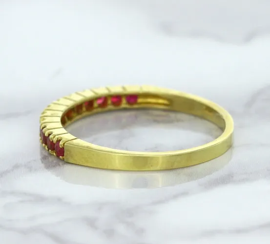 0.35ctw Round Ruby Ring in 18K Yellow Gold