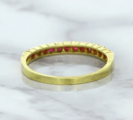 0.35ctw Round Ruby Ring in 18K Yellow Gold