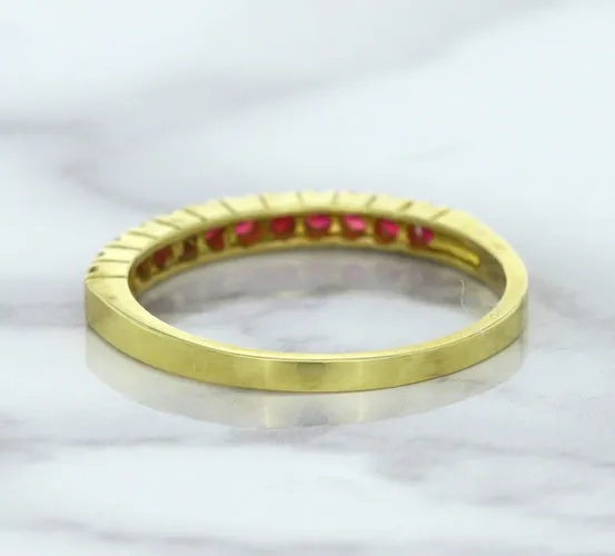 0.35ctw Round Ruby Ring in 18K Yellow Gold