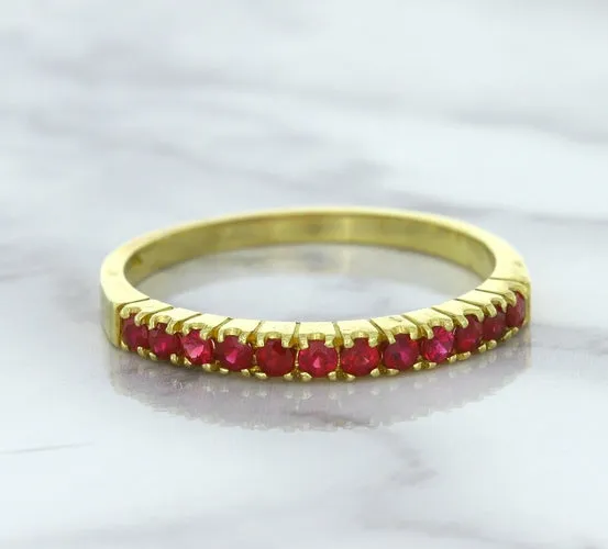 0.35ctw Round Ruby Ring in 18K Yellow Gold