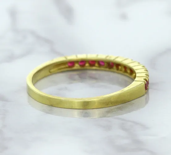 0.35ctw Round Ruby Ring in 18K Yellow Gold