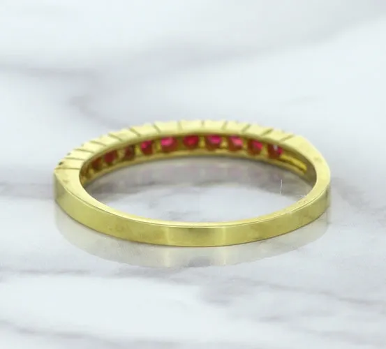 0.35ctw Round Ruby Ring in 18K Yellow Gold