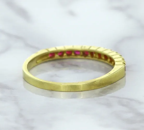 0.35ctw Round Ruby Ring in 18K Yellow Gold