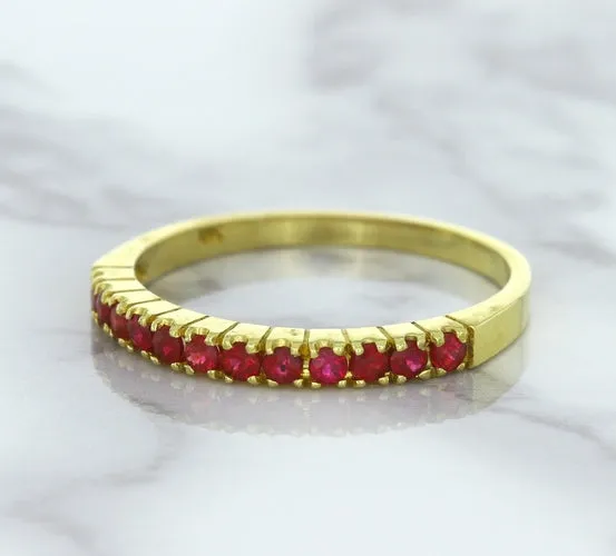 0.35ctw Round Ruby Ring in 18K Yellow Gold