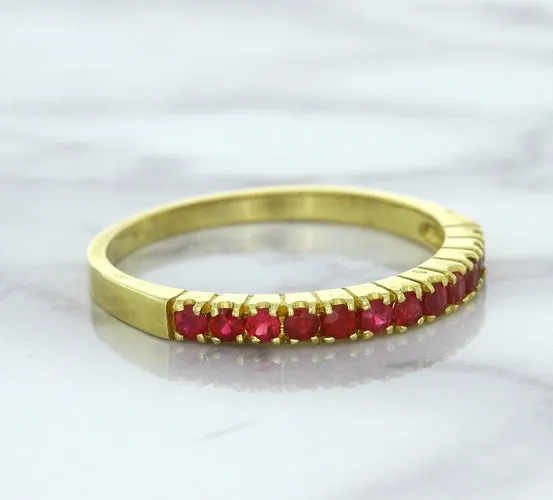 0.35ctw Round Ruby Ring in 18K Yellow Gold