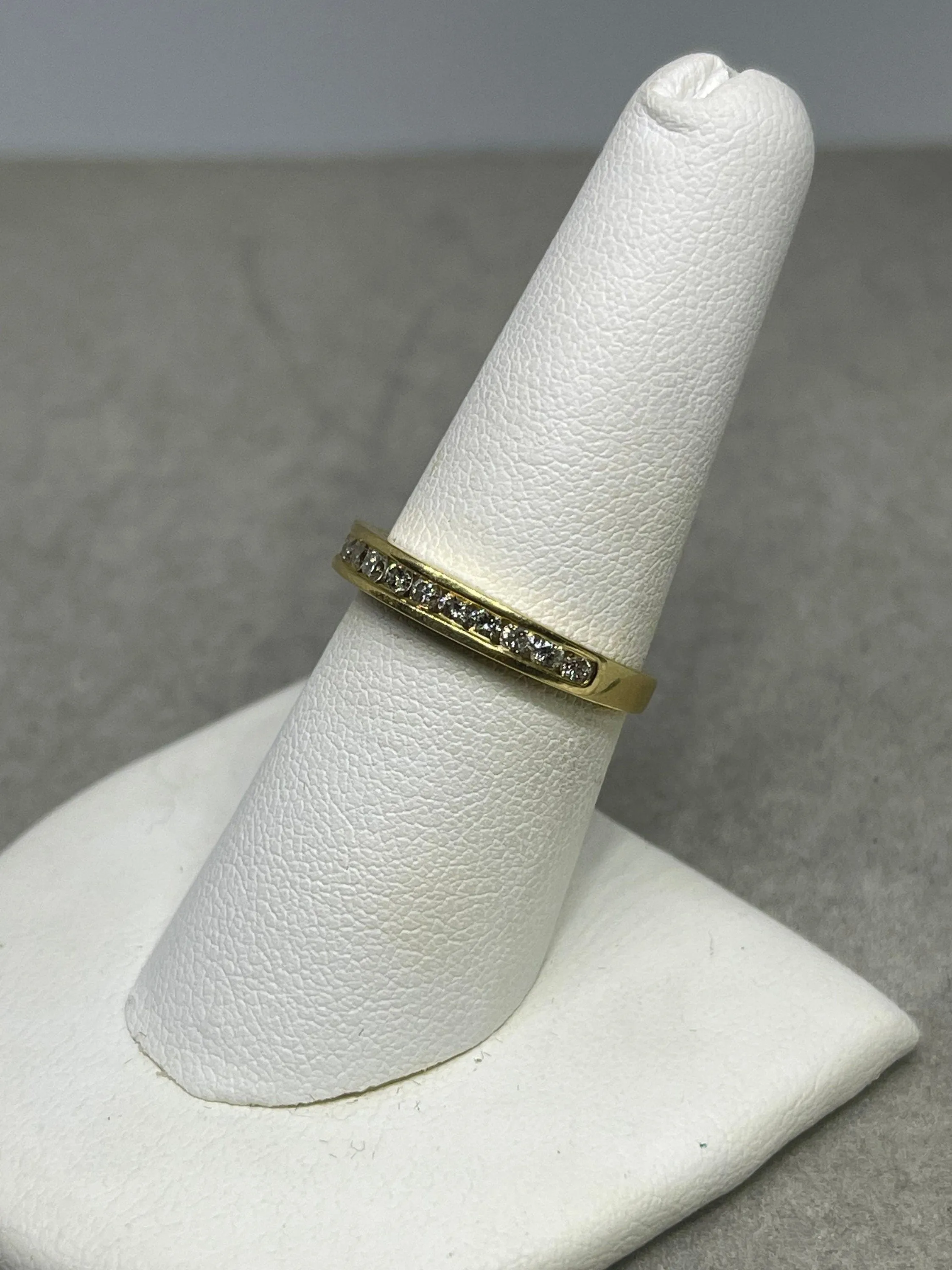 0.56 Carat Natural Diamond 14k Yellow Gold Wedding Band (Size 7.25)
