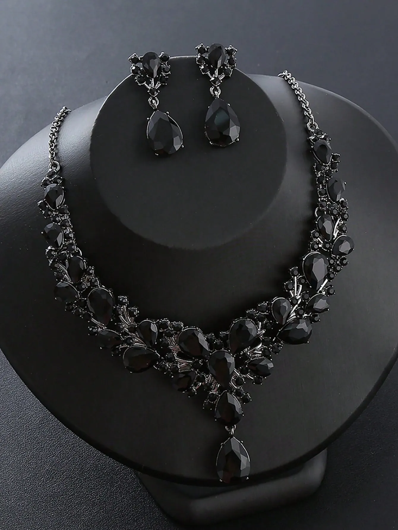 2pcs Rhinestone Inlaid Necklace And Earring Set