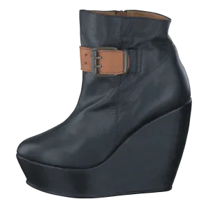 Balder Black Leather