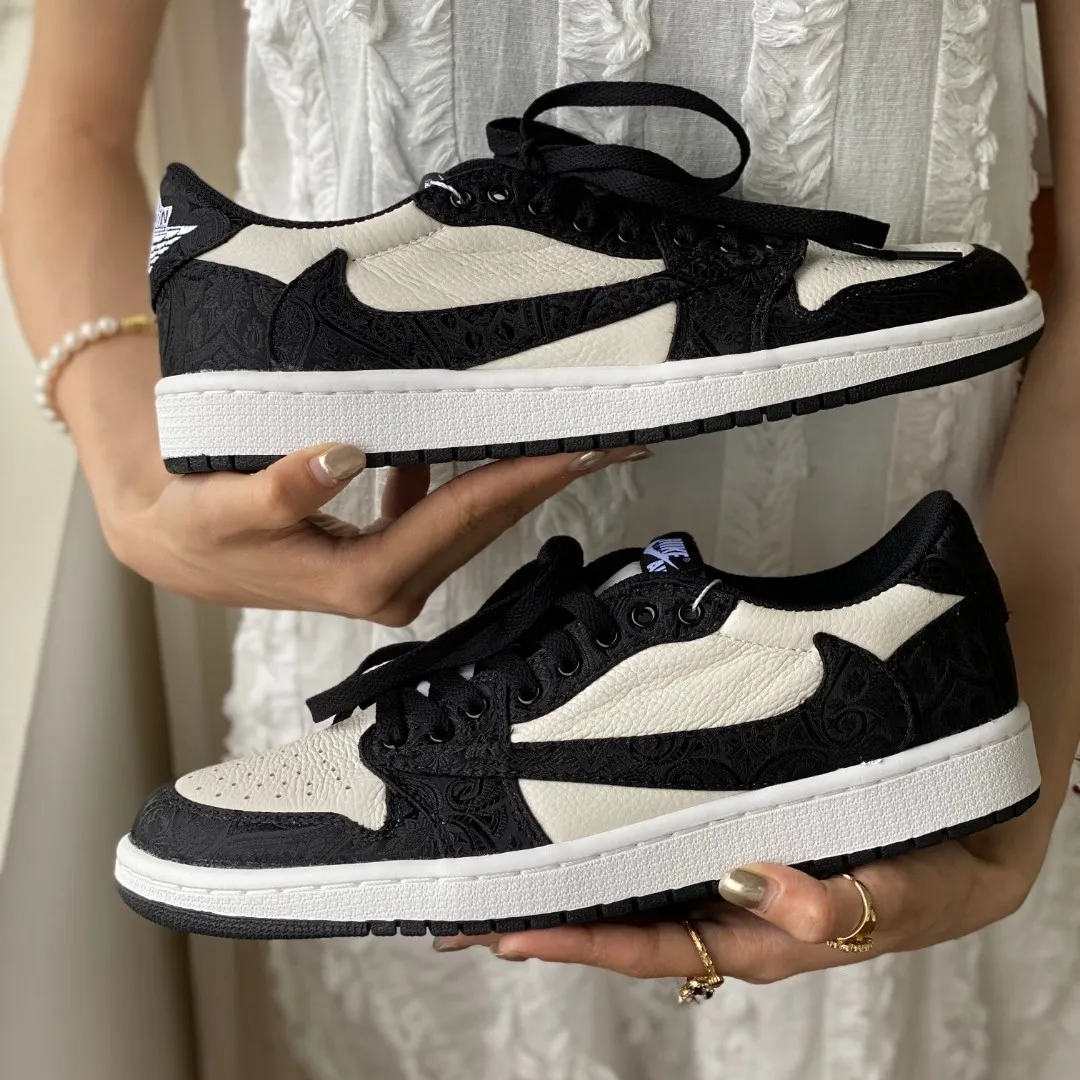 Black Custom Low Air Jordan 1 x Travis Scott