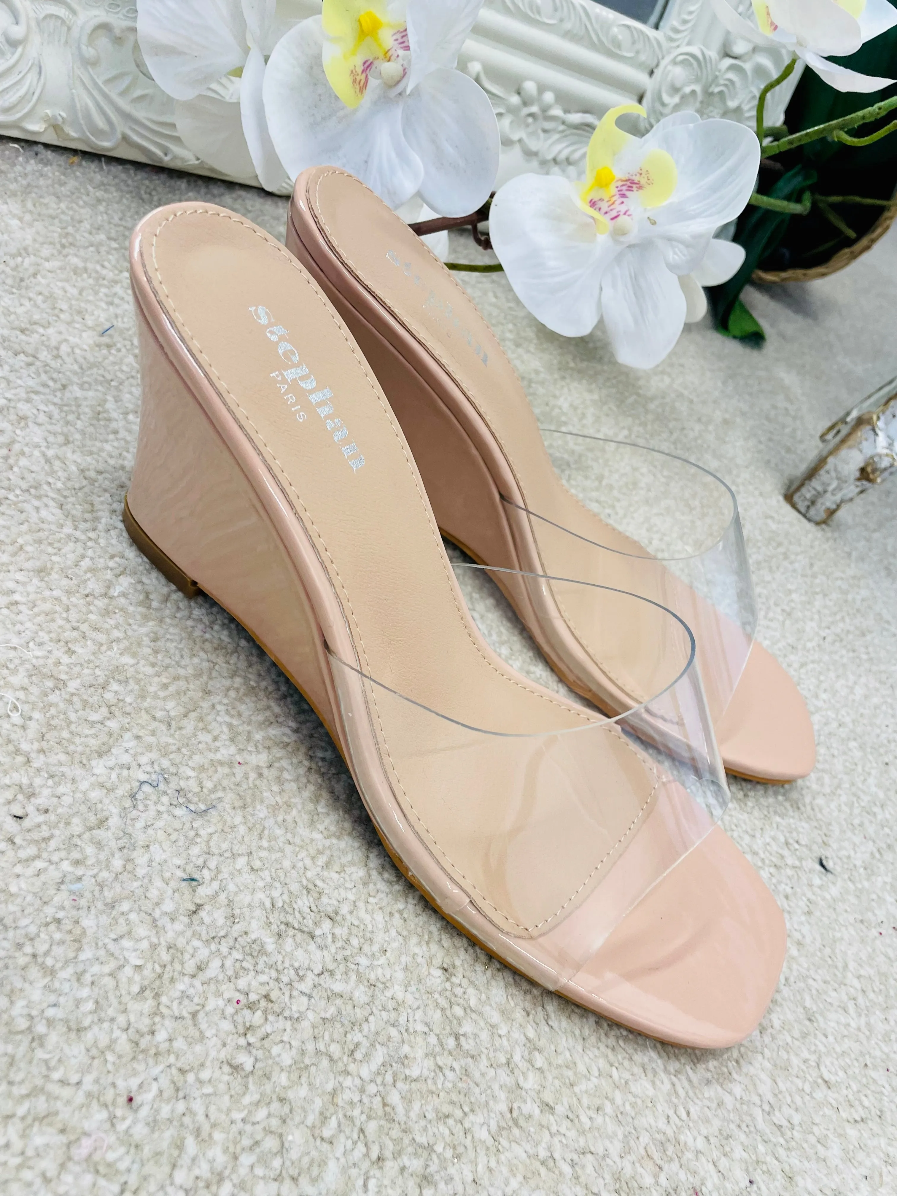 CLEAR NUDE WEDGE HEEL SANDALS ( 159 ) sizes 3 to 8