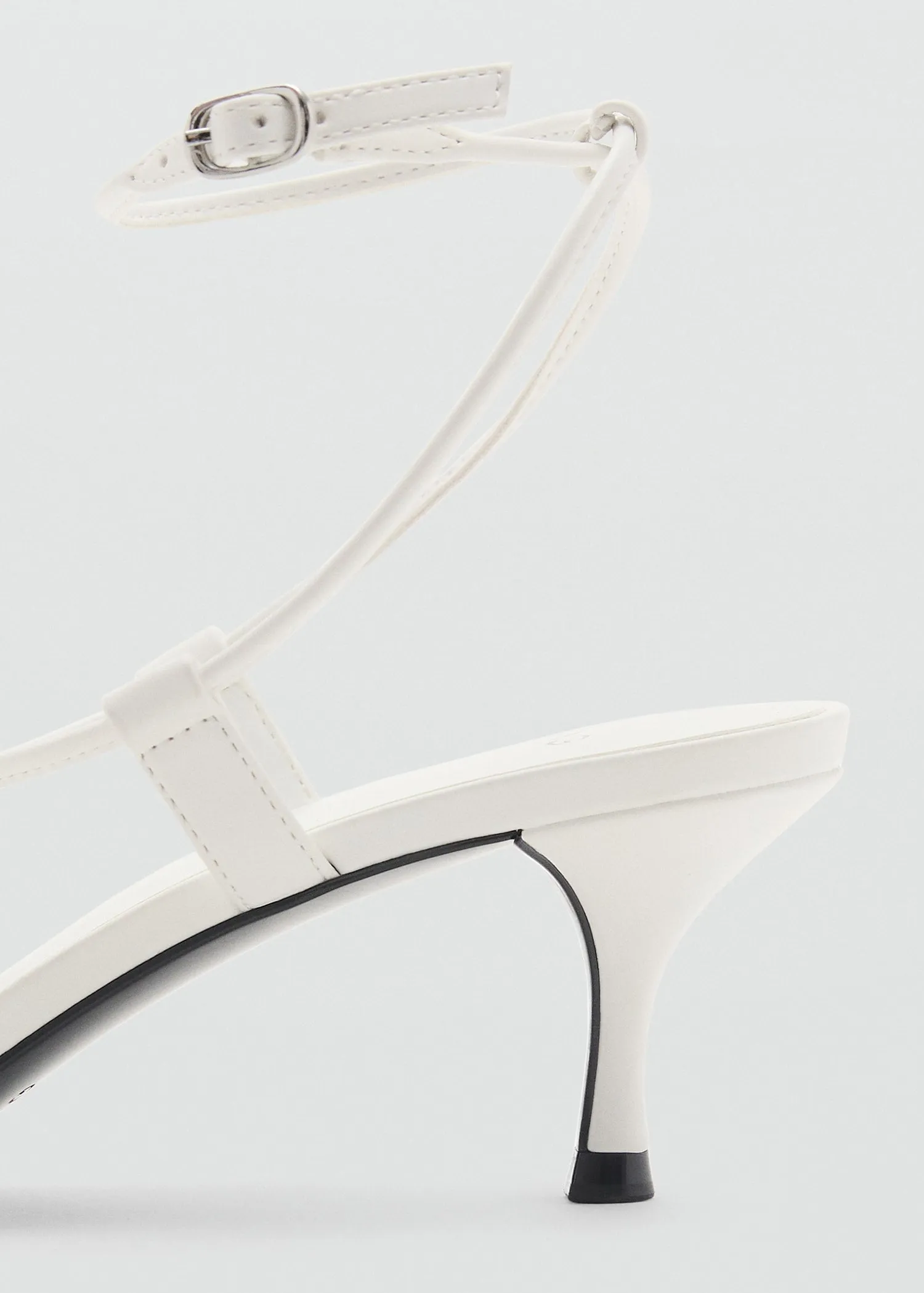 Combined-strap heeled sandals