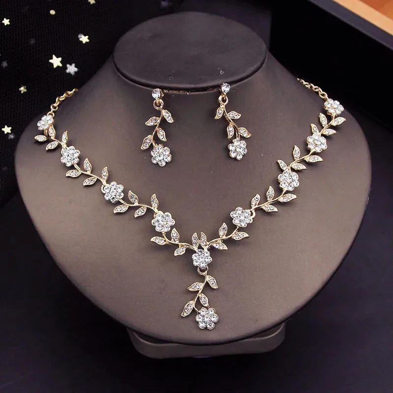 Crystal Tiaras Bridal Jewelry Sets for Women Crown Flower Choker Necklace Sets Wedding Bride Costume Jewelry Set