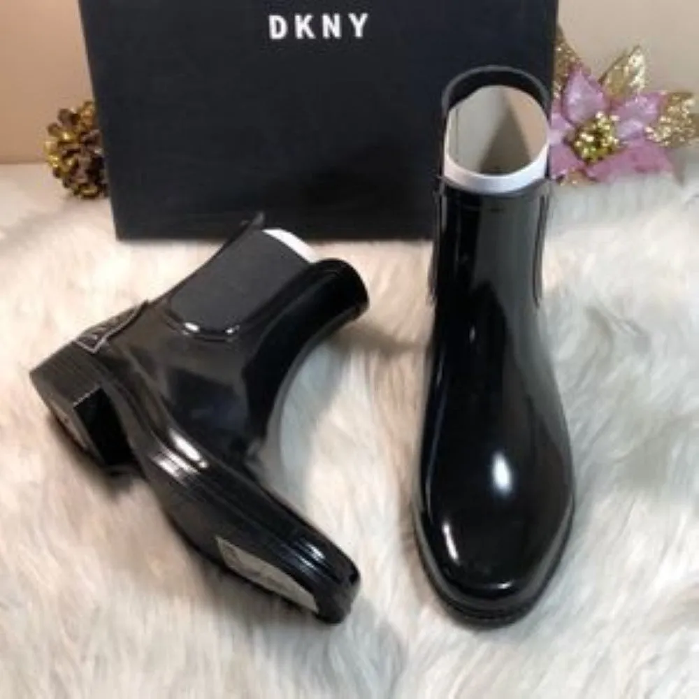 DKNY Women's Marsha Rubber Boots 6