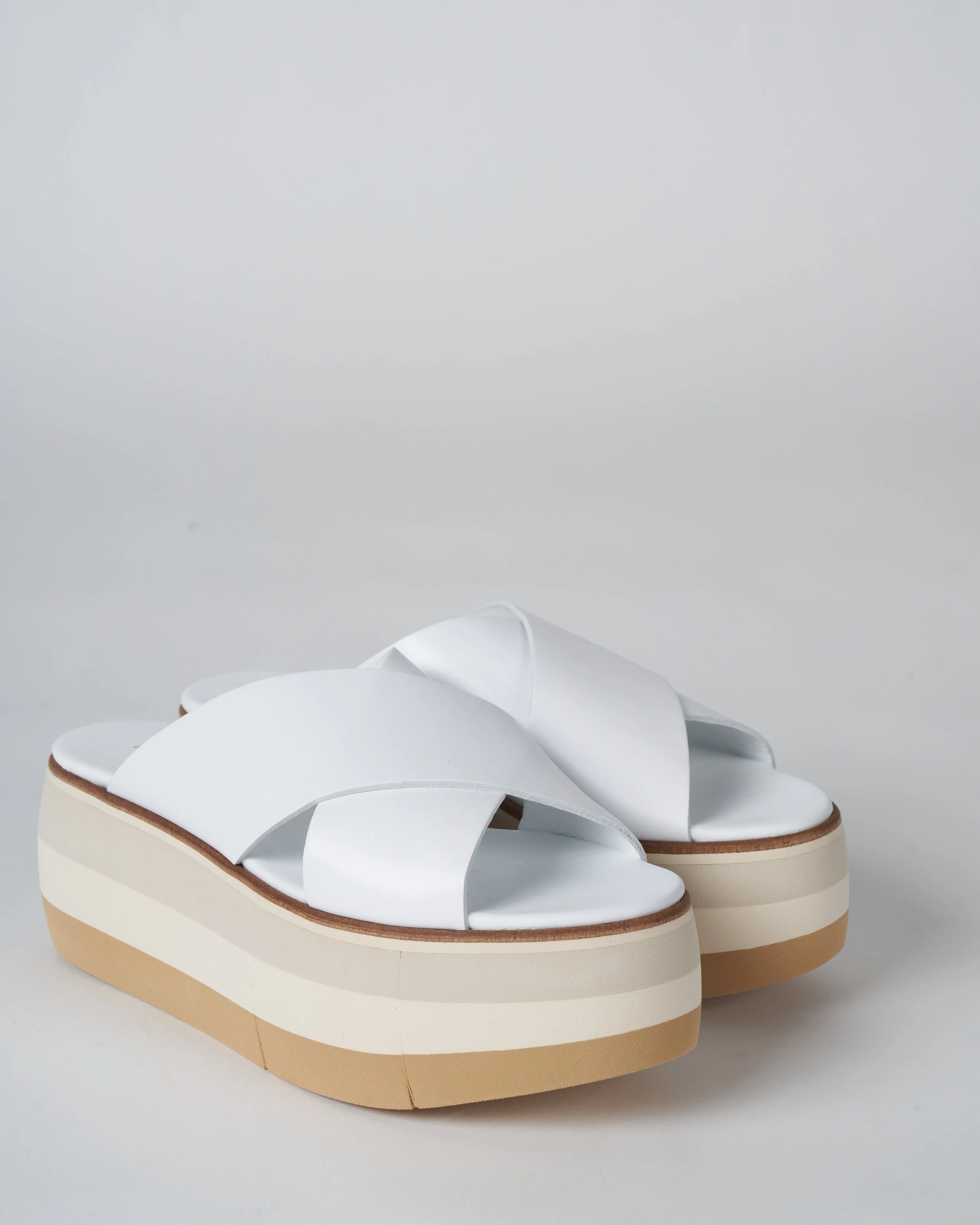 dorothea wedge - white
