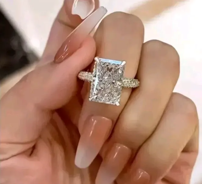 Elegant Dual Sided Cubic Zirconia Engagement/Wedding Ring Free Shipping Size 6-8
