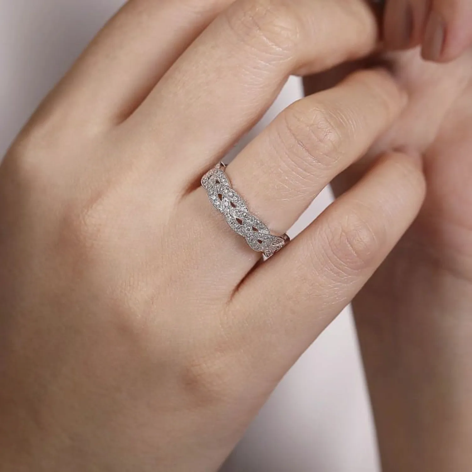 Gabriel & Co. Intertwining "Twist" Diamond Right Hand Ring